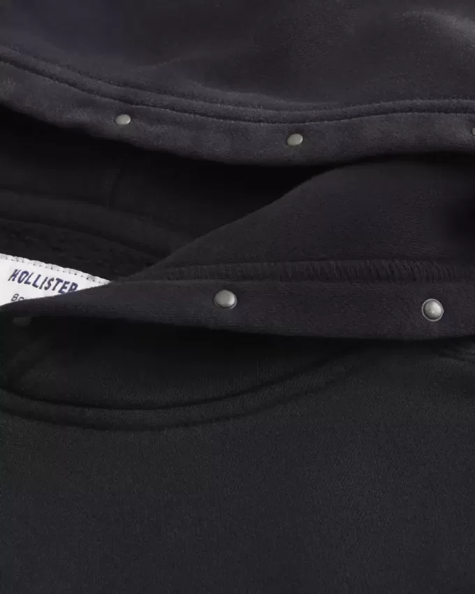 Kastenförmiger Hoodie mit Nieten Kastenförmiger Hoodie mit Nieten