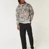 Kastenförmiger Kapuzenpullover mit Camouflage-Muster Kastenförmiger Kapuzenpullover mit Camouflage-Muster