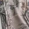 Kastenförmiger Kapuzenpullover mit Camouflage-Muster Kastenförmiger Kapuzenpullover mit Camouflage-Muster