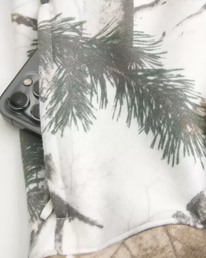 Kastenförmiger Kapuzenpullover mit Camouflage-Muster
