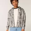Kastenförmiger Kapuzenpullover mit Camouflage-Muster und Reißverschluss