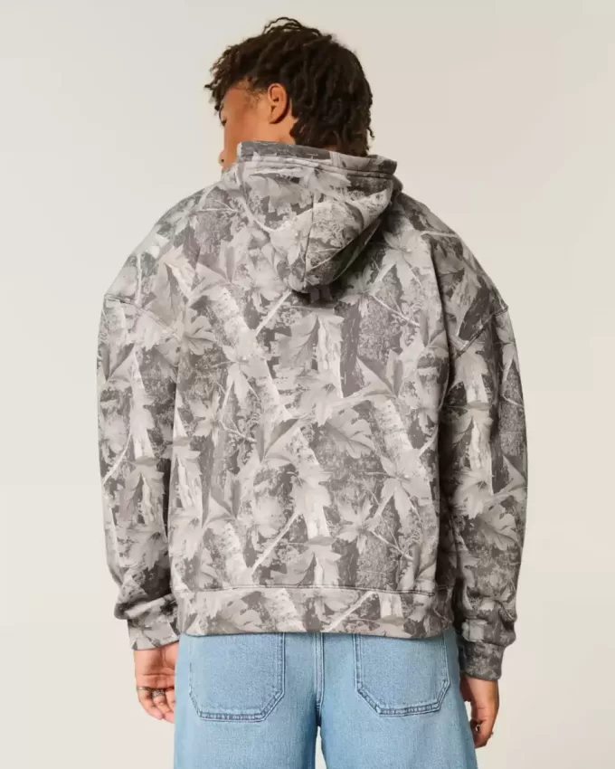 Kastenförmiger Kapuzenpullover mit Camouflage-Muster und Reißverschluss