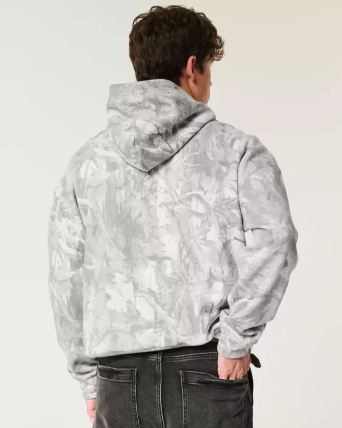 Kastenförmiger Kapuzenpullover mit Chevrolet-Grafik im Camo-Stil Kastenförmiger Kapuzenpullover mit Chevrolet-Grafik im Camo-Stil
