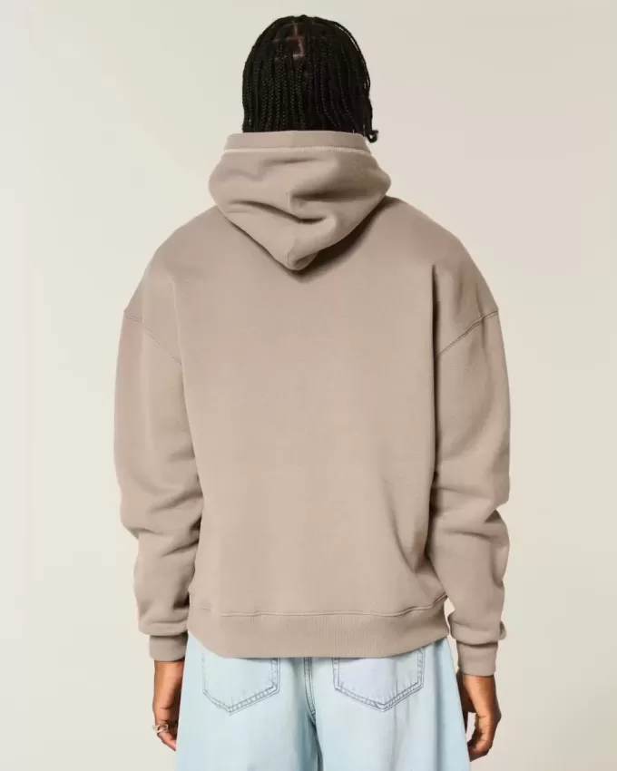 Kastenförmiger Kapuzenpullover mit Kontraststichen Kastenförmiger Kapuzenpullover mit Kontraststichen