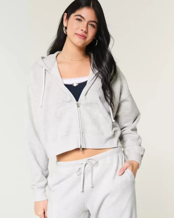 Kastenförmiger Kapuzenpullover mit Reißverschluss Kastenförmiger Kapuzenpullover mit Reißverschluss