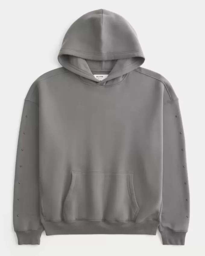 Kastenförmiger Kapuzenpullover mit Sterndetail Kastenförmiger Kapuzenpullover mit Sterndetail