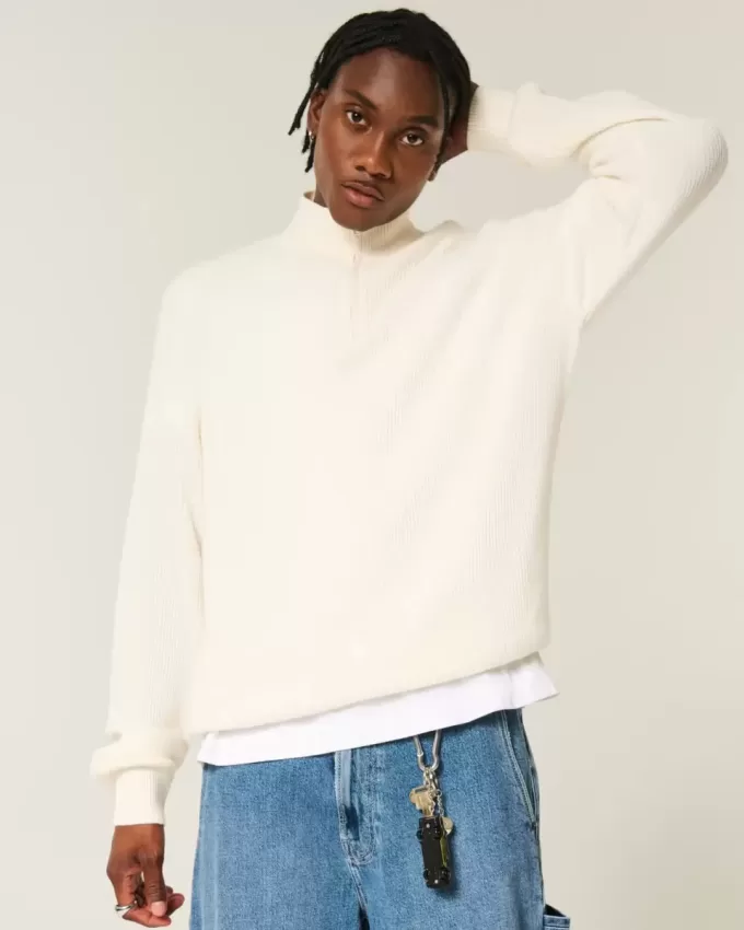 Kastenförmiger Pullover mit Viertelreißverschluss Kastenförmiger Pullover mit Viertelreißverschluss