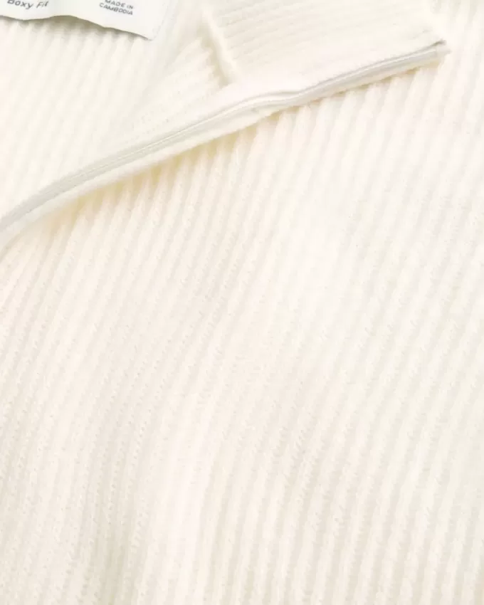 Kastenförmiger Pullover mit Viertelreißverschluss Kastenförmiger Pullover mit Viertelreißverschluss