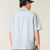Kastenförmiges Kurzarmhemd aus Leinenmischung Kastenförmiges Kurzarmhemd aus Leinenmischung
