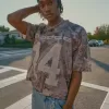 Kastenförmiges, kurzes Camo Dodge-Grafiktrikot Kastenförmiges, kurzes Camo Dodge-Grafiktrikot
