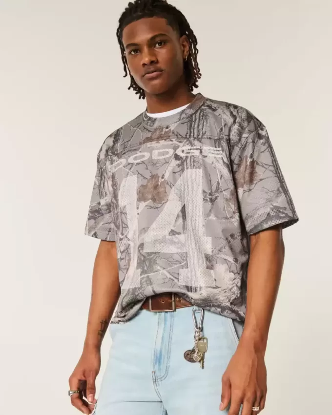 Kastenförmiges, kurzes Camo Dodge-Grafiktrikot Kastenförmiges, kurzes Camo Dodge-Grafiktrikot