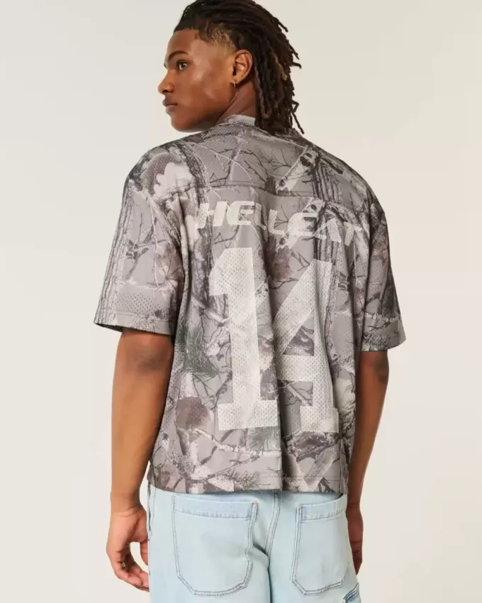 Kastenförmiges, kurzes Camo Dodge-Grafiktrikot Kastenförmiges, kurzes Camo Dodge-Grafiktrikot