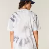 Kastenförmiges, schweres T-Shirt aus Batik-Baumwolle mit Rundhalsausschnitt Kastenförmiges, schweres T-Shirt aus Batik-Baumwolle mit Rundhalsausschnitt