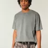 Kastenförmiges, schweres T-Shirt mit Rundhalsausschnitt aus gewaschener Baumwolle Kastenförmiges, schweres T-Shirt mit Rundhalsausschnitt aus gewaschener Baumwolle