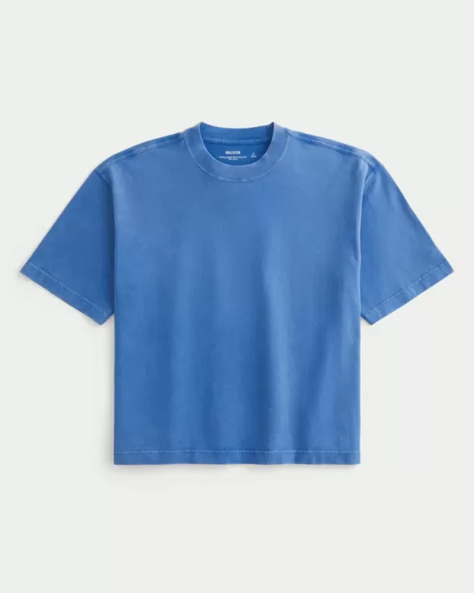 Kastiges, schweres, kurz geschnittenes T-Shirt mit verwaschenem Rundhalsausschnitt Kastiges, schweres, kurz geschnittenes T-Shirt mit verwaschenem Rundhalsausschnitt