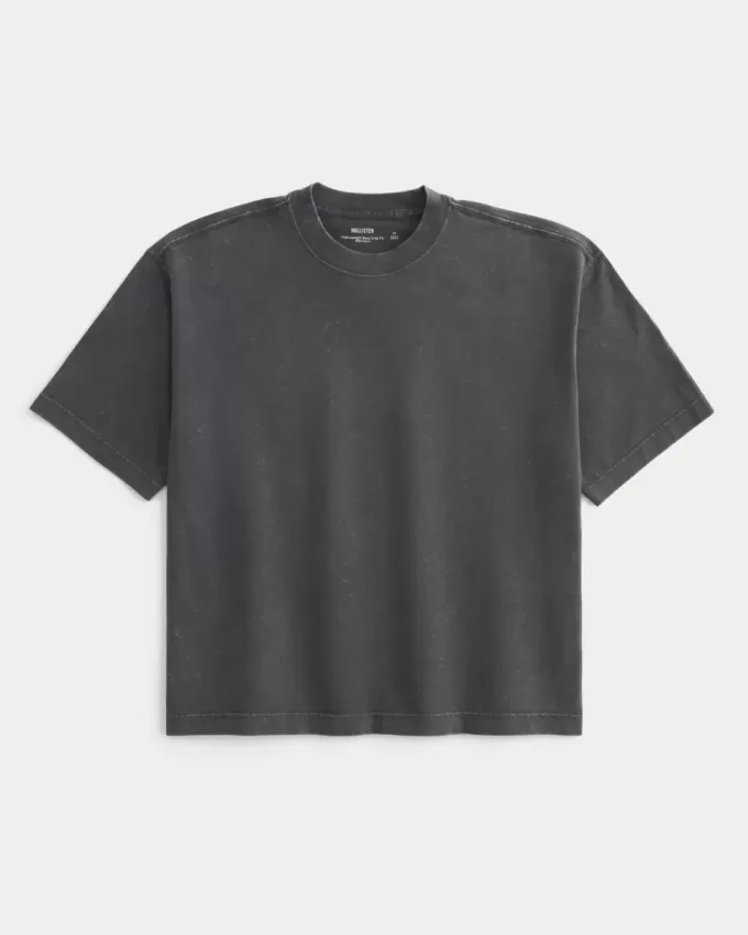 Kastiges, schweres, kurz geschnittenes T-Shirt mit verwaschenem Rundhalsausschnitt