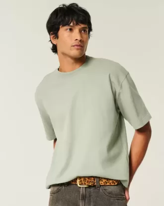 Kastiges, schweres, kurzes T-Shirt mit Rundhalsausschnitt