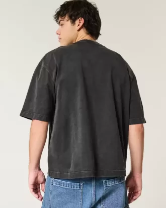 Kastiges, schweres, kurzes T-Shirt mit Rundhalsausschnitt