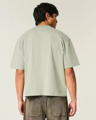 Kastiges, schweres, kurzes T-Shirt mit Rundhalsausschnitt