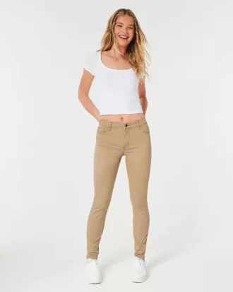 Khakifarbene Super Skinny-Hose mit hohem Bund
