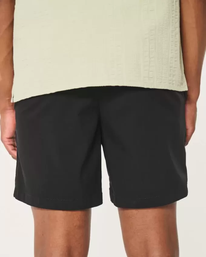 Kühlende Flat-Front-Shorts 7″