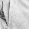 Kühlende Fleece-Shorts bis zur Mitte des Oberschenkels Kühlende Fleece-Shorts bis zur Mitte des Oberschenkels