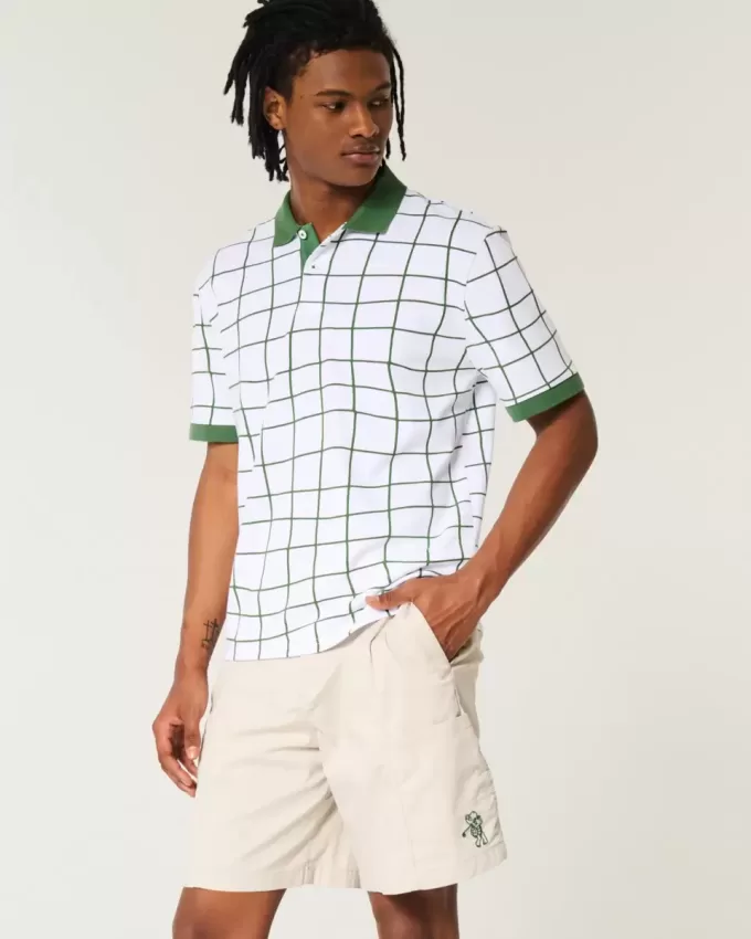 Kühlende Golfshorts über dem Knie