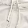 Kühlende Golfshorts über dem Knie