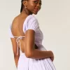 Kurzärmliges Maxikleid mit offenem Rücken Kurzärmliges Maxikleid mit offenem Rücken