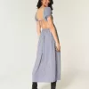 Kurzärmliges Maxikleid mit offenem Rücken Kurzärmliges Maxikleid mit offenem Rücken