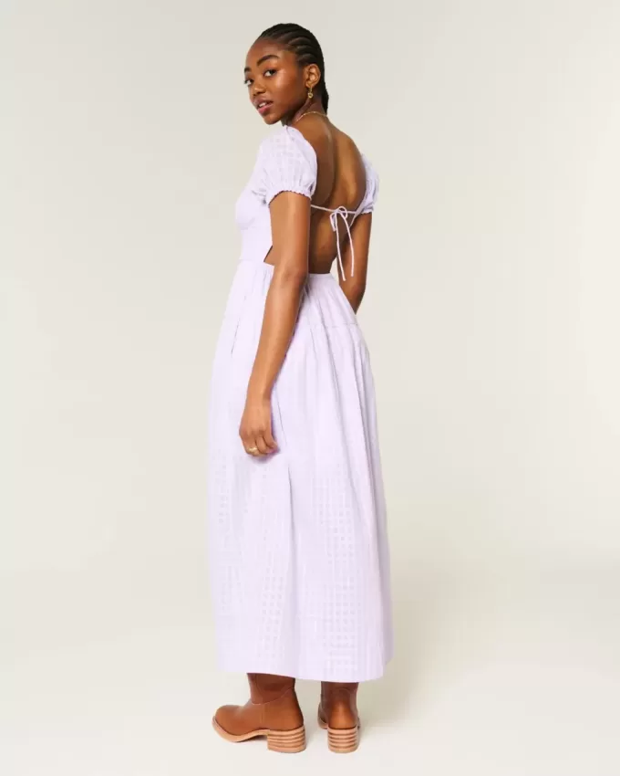 Kurzärmliges Maxikleid mit offenem Rücken Kurzärmliges Maxikleid mit offenem Rücken