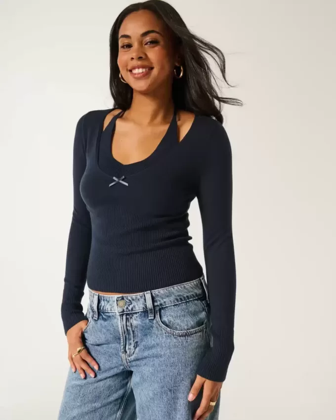 Langärmliger Neckholder-Pullover mit Bindeband Langärmliger Neckholder-Pullover mit Bindeband