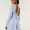 Langärmliges Mini-Skaterkleid im Häkelstil