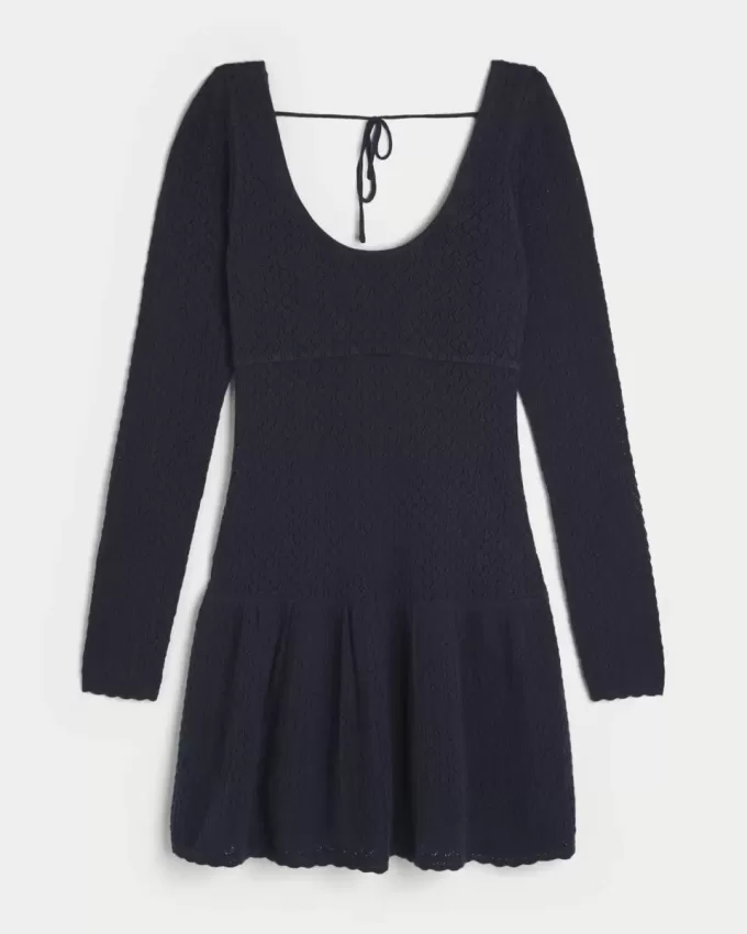 Langärmliges Mini-Skaterkleid im Häkelstil mit tiefer Taille