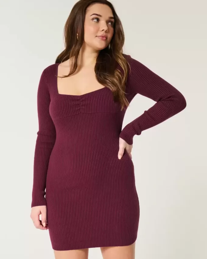 Langärmliges Pulloverkleid mit Cinch-Bust und offenem Rücken Langärmliges Pulloverkleid mit Cinch-Bust und offenem Rücken