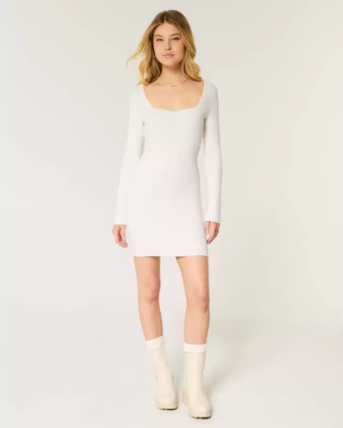 Langärmliges Pulloverkleid mit Cinch-Bust und offenem Rücken Langärmliges Pulloverkleid mit Cinch-Bust und offenem Rücken