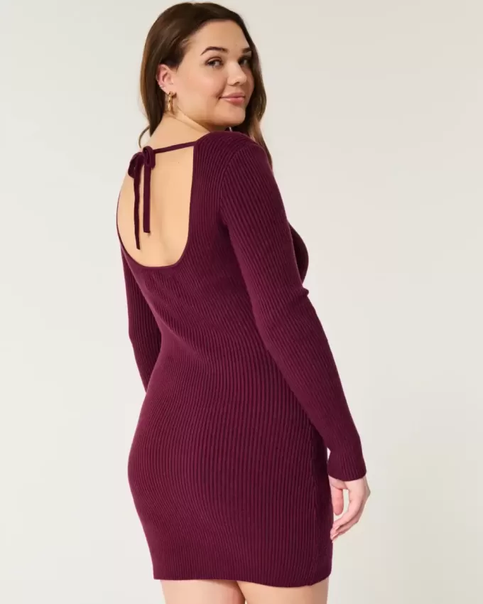 Langärmliges Pulloverkleid mit Cinch-Bust und offenem Rücken Langärmliges Pulloverkleid mit Cinch-Bust und offenem Rücken