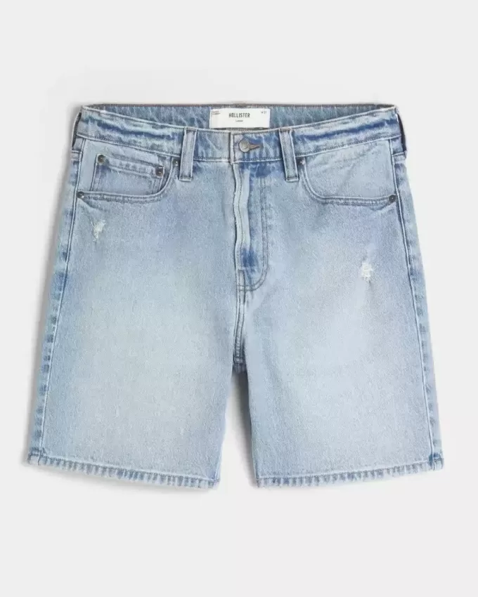 Lockere Denim-Shorts im Distressed-Look über dem Knie Lockere Denim-Shorts im Distressed-Look über dem Knie