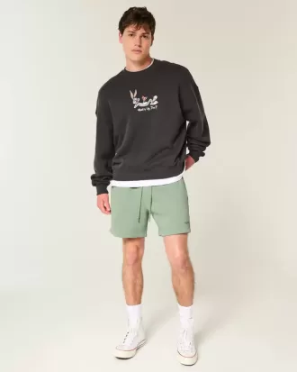 Lockere Fleece-Shorts bis zur Mitte des Oberschenkels