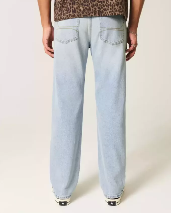 Lockere Jeans in heller Waschung Lockere Jeans in heller Waschung