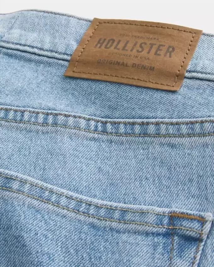 Lockere Jeans in heller Waschung