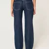 Lockere Jeans mit niedriger Taille und dunkler Waschung Lockere Jeans mit niedriger Taille und dunkler Waschung