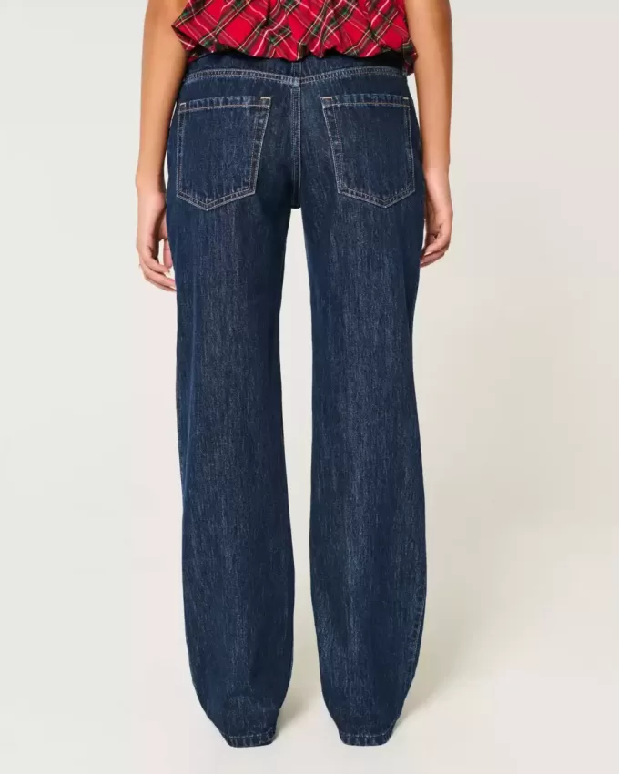 Lockere Jeans mit niedriger Taille und dunkler Waschung Lockere Jeans mit niedriger Taille und dunkler Waschung