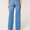 Lockere Jeans mit niedriger Taille und mittlerer Waschung Lockere Jeans mit niedriger Taille und mittlerer Waschung