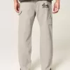 Lockere Painter-Jeans mit Stickerei Lockere Painter-Jeans mit Stickerei