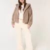 Lockige Kunstpelzjacke mit Reißverschluss