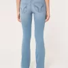 Low-Rise Boot-Jeans in heller Waschung