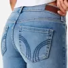 Low-Rise Boot-Jeans mit mittlerer Waschung