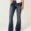 Low-Rise Bootcut-Jeans in dunkler Waschung Low-Rise Bootcut-Jeans in dunkler Waschung