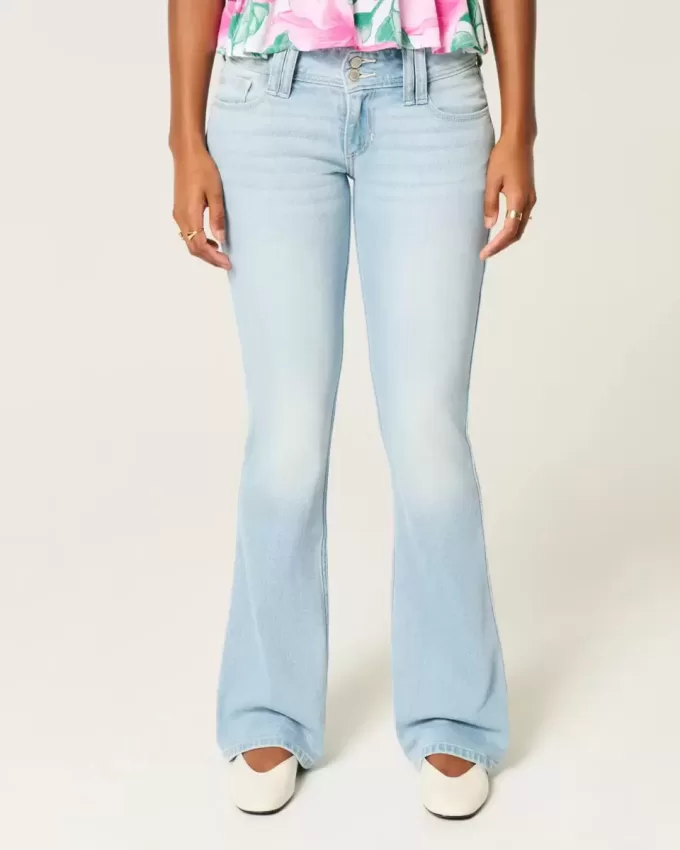 Low-Rise-Bootcut-Jeans in heller Waschung